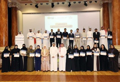 محافظ العاصمة يفتتح معرض الإبداع التكنولوجي لطلبة الجامعة الخليجية