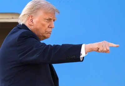 ترامب يهدد باستهداف "جبل المعول" الغامض في إيران