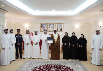 سمو محافظ المحافظة الجنوبية يشيد بنيل المحافظة شهادة تقدير من وزير الداخلية