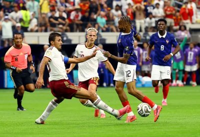 المنتخب الإسباني يقصي فرنسا ويضرب موعداً في نهائي كأس العالم
