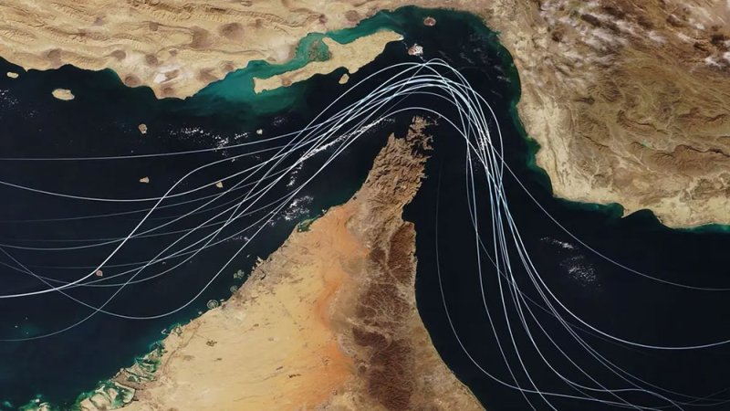 الولايات المتحدة: أكثر من 8 ملايين برميل نفط عبرت هرمز بحماية عسكرية