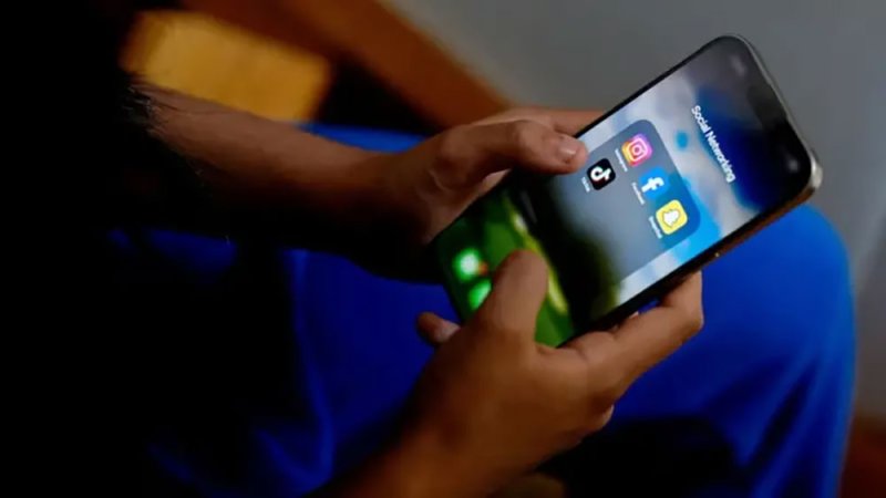حظر مواقع التواصل على المراهقين في أستراليا يفشل في أولى مراحله