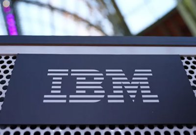 انهيار تاريخي لسهم IBM يكشف انقساماً متزايداً داخل قطاع التكنولوجيا