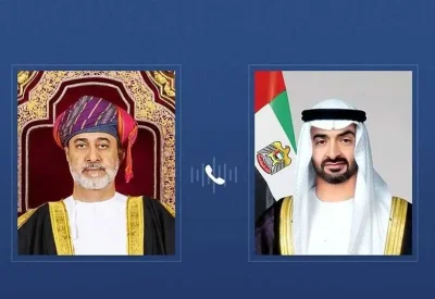 رئيس الإمارات وسلطان عمان يبحثان هاتفيا التطورات الإقليمية