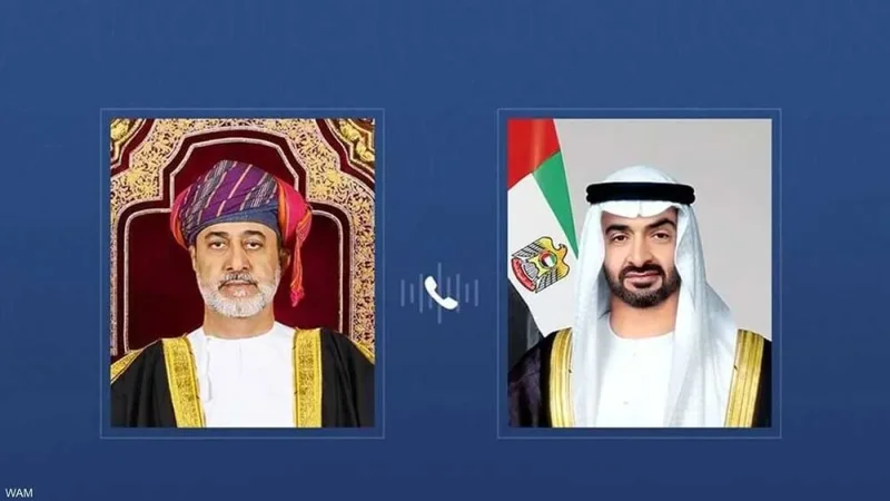 رئيس الإمارات وسلطان عمان يبحثان هاتفيا التطورات الإقليمية