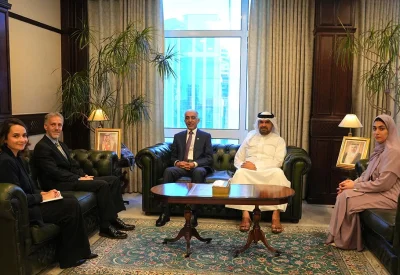 وزير الأشغال يستقبل سفير المملكة المتحدة لدى مملكة البحرين