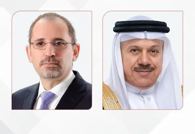 وزير الخارجية يتلقى اتصالًا هاتفيًا من نائب رئيس الوزراء وزير الخارجية وشؤون المغتربين بالمملكة الأردنية الهاشمية الشقيقة