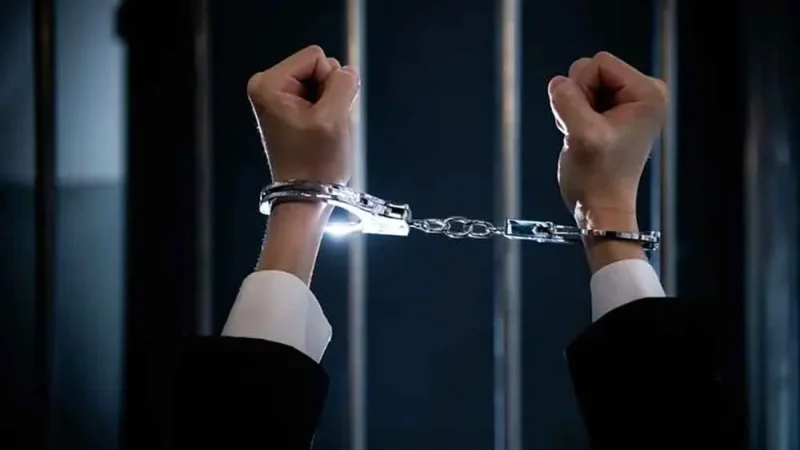 التحقيق مع الرئيس السابق لبنك التنمية الصيني بتهمة الفساد