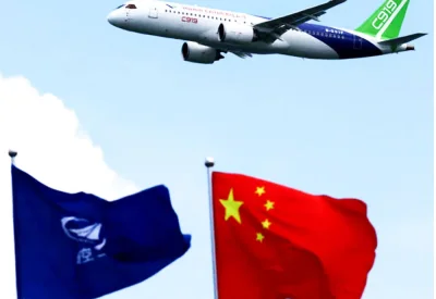 الصين تدفع بطائرتها C919 إلى أول خط جوي دولي
