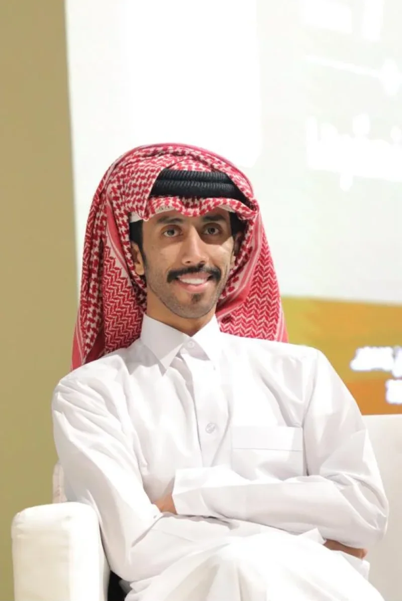 كيف يوازن حمد مبارك الفضالة بين الإعلام التقليدي والإعلام الرقمي؟