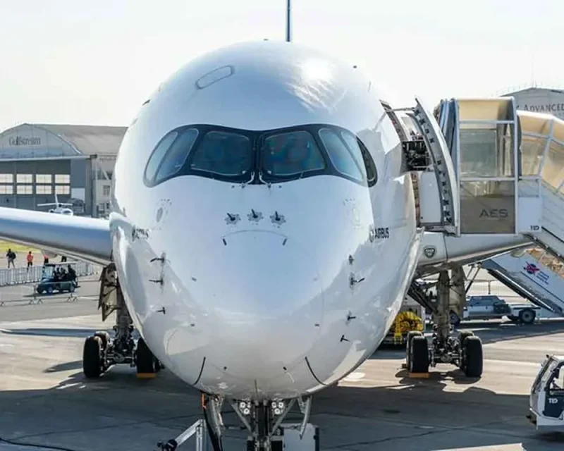 بنسخة أكبر من A350.. "إيرباص" تتهيأ للعودة إلى سوق طائرات الركاب العملاقة