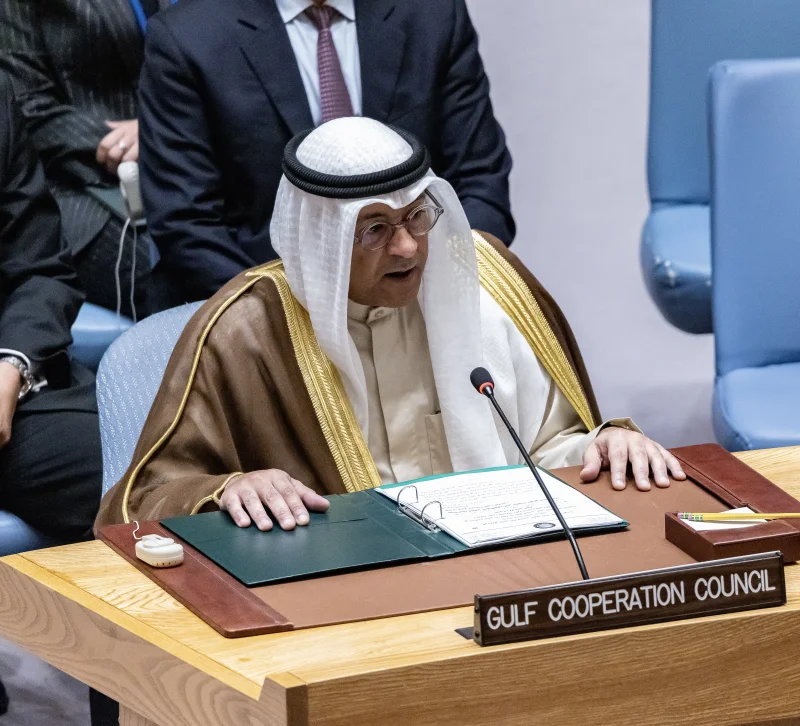 جاسم البديوي: اعتداءات إيران وتهديدات الحوثي أعمال تستوجب المحاسبة الفورية وموقف دولي حازم