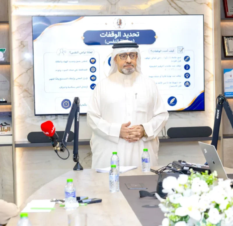 “البلاد” تنظم ورشة “مهارات التعليق الصوتي” لتعزيز كفاءة كوادرها الإعلامية