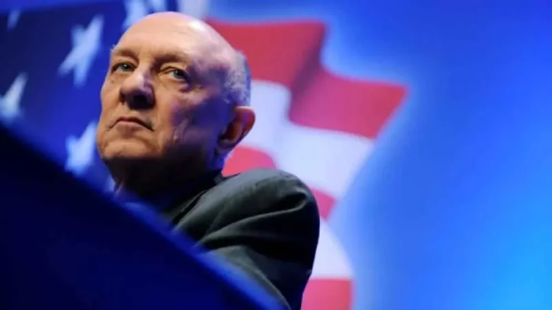 زوجة مدير CIA الأسبق: جيمس وولسي عانى من "متلازمة هافانا" حتى وفاته