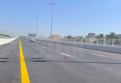 بالصور: افتتاح جسر تقاطع مدينة عيسى الشمالي
