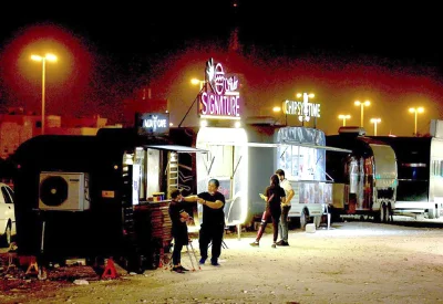 540 دينارا شهريا كلفة إزالة “الفود تراك” بعد انتهاء النشاط