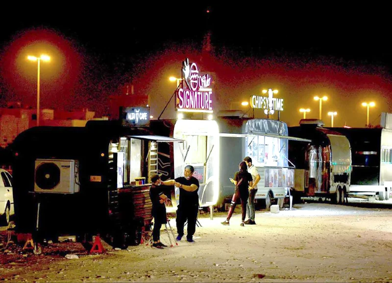 540 دينارا شهريا كلفة إزالة “الفود تراك” بعد انتهاء النشاط