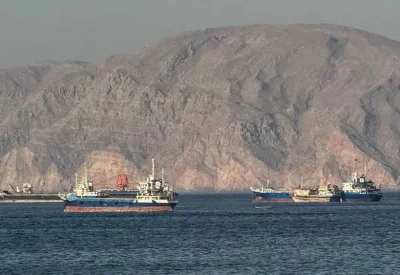إيران تمنع 6 سفن من المرور عبر مضيق هرمز