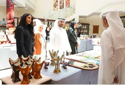 وكيل وزارة التنمية الاجتماعية يفتتح معرض "بصمة بحرينية" لدعم الأسر المنتجة في مجمع العاصمة لمنتجات الأيدي البحرينية