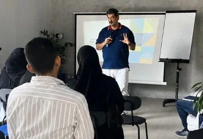 القصة الناجحة تفتح لصاحبها أبواب العمل والفرص