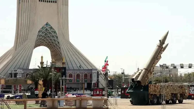 مسؤولون باكستانيون: ترامب قد يأمر بشن هجوم بري على إيران