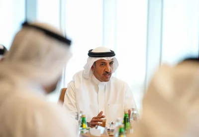 وزير المواصلات والاتصالات يلتقي منتسبي الدفعة الحادية عشرة من برنامج رئيس مجلس الوزراء لتنمية الكوادر الحكومية