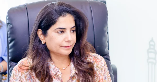 الشيخة مروة بنت راشد: عمر الراشد يمتلك جرأة فنية لافتة 
