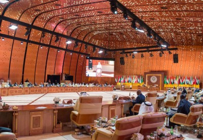 انطلاق أعمال القمة العربية في مدينة الظهران بالسعودية