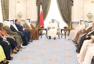 رئيس الوزراء: البحرين هيأت الضمانات كافة لحماية حقوق الإنسان وحرياته