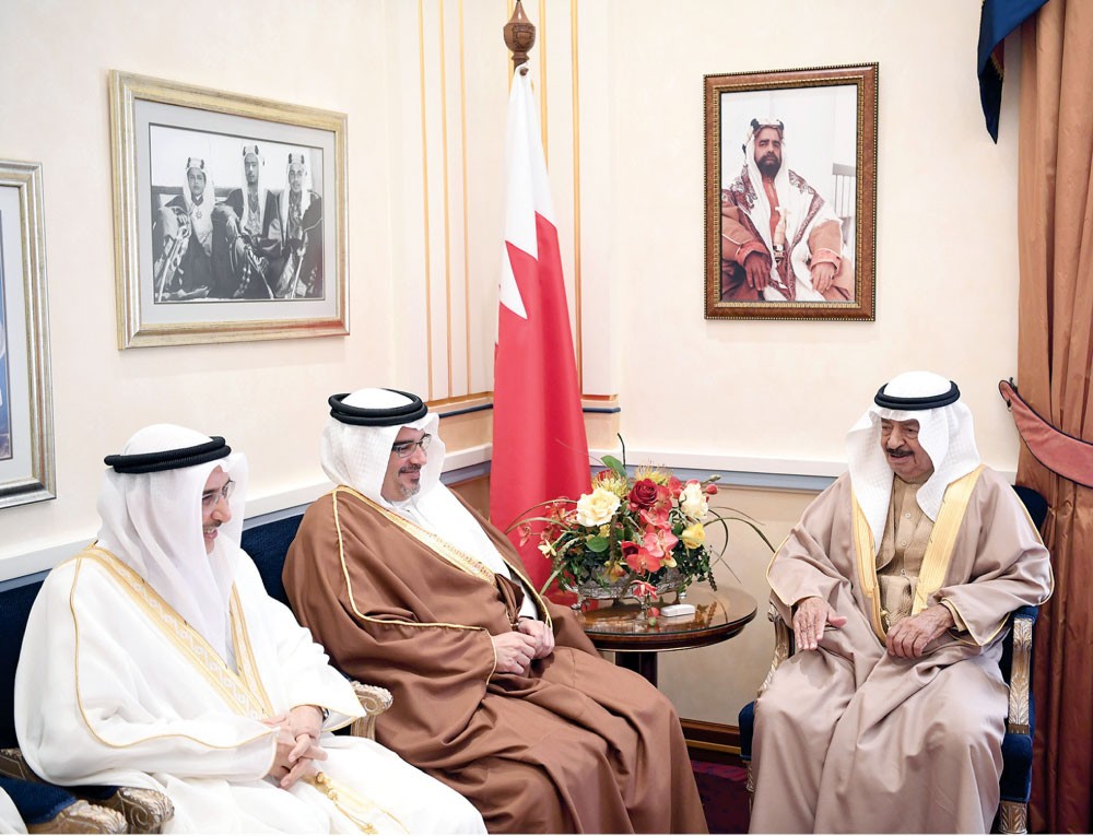 رئيس الوزراء وولي العهد:  عمل الحكومة مستمر لينعم المواطن بأرقى الخدمات