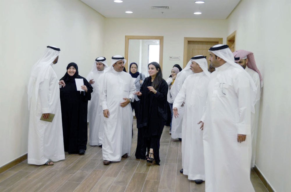 رئيس محكمة التمييز يتفقد مبنى محاكم الأسرة الجديد في الحنينية