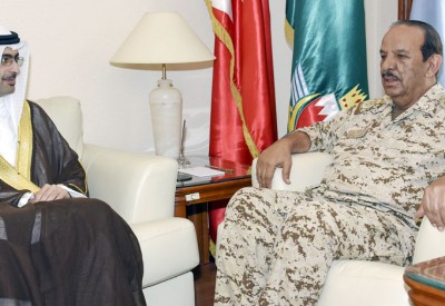 القائد العام يهنئ سمو الشيخ خليفة بن علي