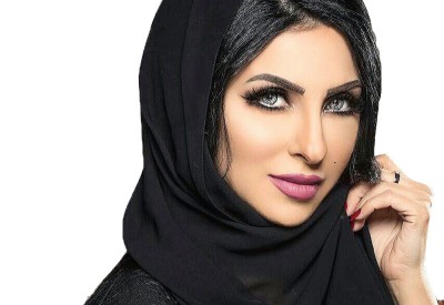 عودة ثمينة لزينب العسكري للفن