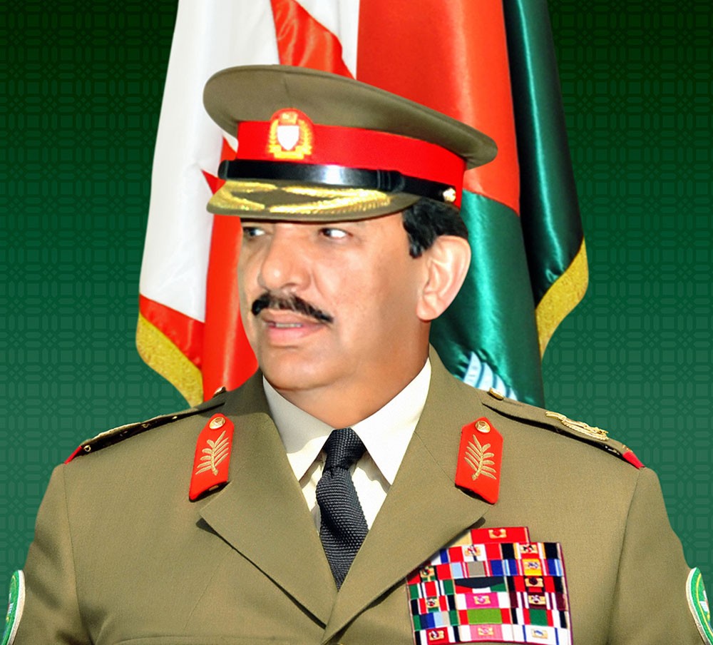 تعزيز التعاون العسكري مع مصر