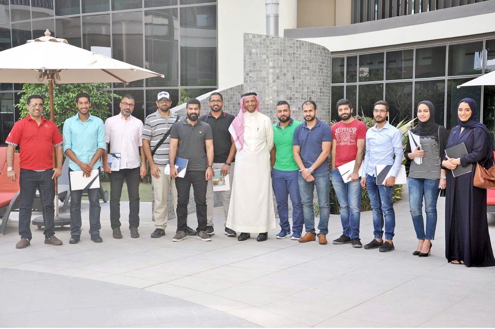 “إثمار” يدرب الموظفين على التميز في خدمة العملاء 