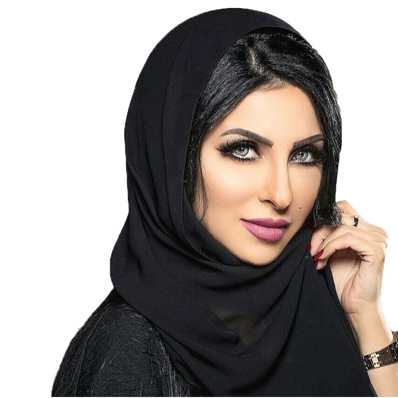 عودة ثمينة لزينب العسكري للفن