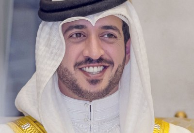 خالد بن حمد يشيد برعاية “الخليجية” البرونزية لمهرجان المسرح