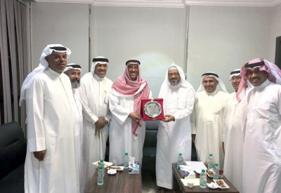 أعضاء مجلس بوطبنية يطلعون على تطوير الحرم المكي