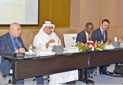 وكيل المالية يدعو لمراجعة آليات التفاوض حيال التجارة الحرة