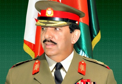 القائد العام يرعى تكريم ضباط متقاعدين