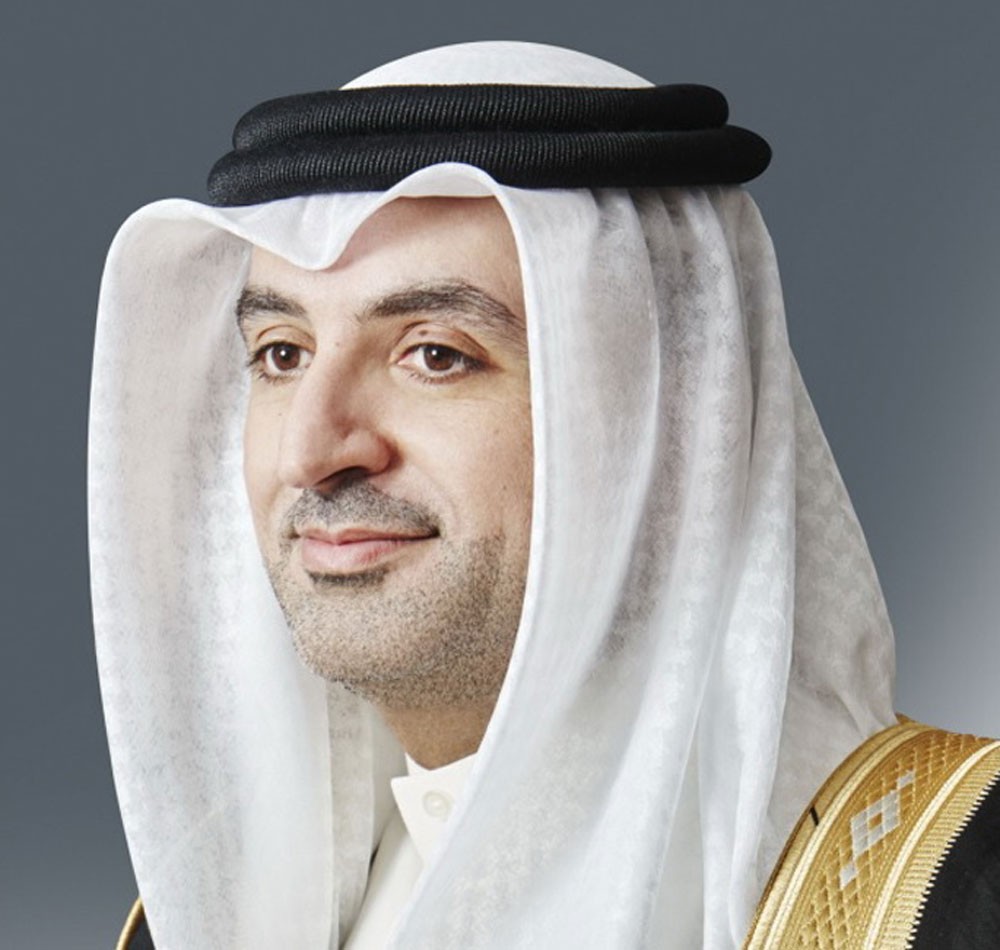 الوزير الجودر: ناصر بن حمد قادر على تحقيق أهداف مجلس الدفاع الأعلى