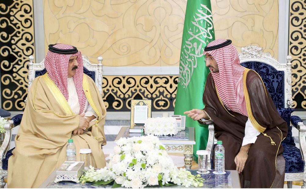  العاهل: وقوف تام وثابت إلى جانب السعودية في تصديها للإرهـاب