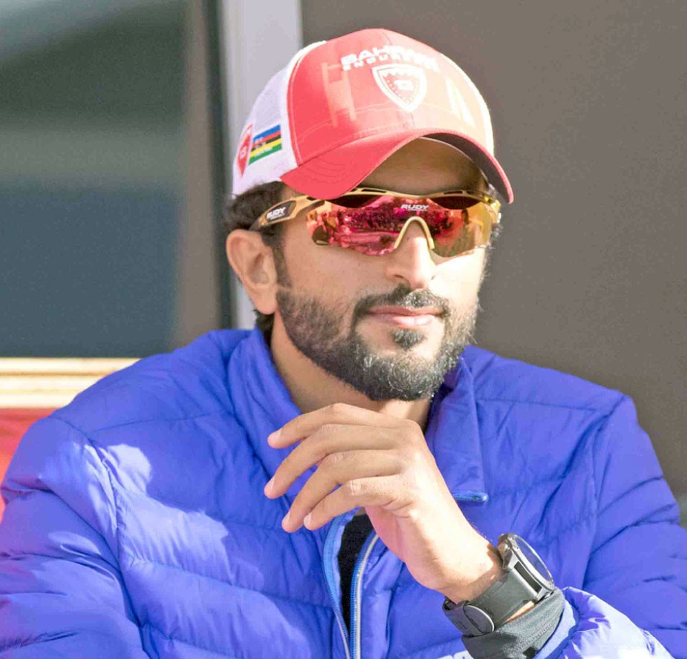 ناصر بن حمد يشيد بدعم طيران الخليج لبطولة الرجل الحديدي 70.3