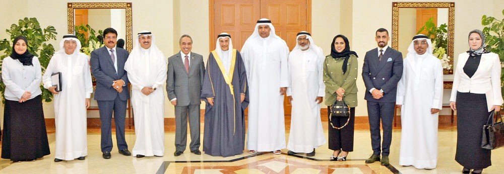 خالد بن عبدالله:  تحصيل كلفة إنشاء وتطوير البنية التحتية ليس خيارا مع الظروف الصعبة