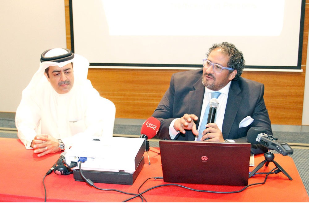 العبسي: البحرين قطعت شوطا كبيرا في خطط وآليات المكافحة
