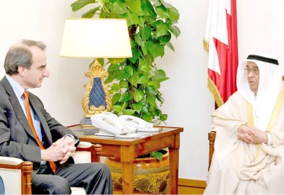 محمد بن مبارك: تضافر الجهود الدولية لإحلال السلام 