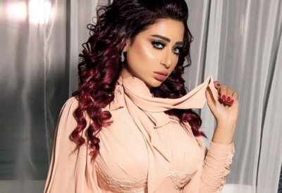 شيماء سبت ترد: واضح كمية الحقد على أي امرأة خليجية مشهورة