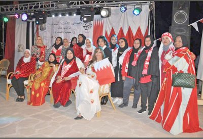 “خوات دنيا” تحتفل بالعيد الوطني في الغردقة 
