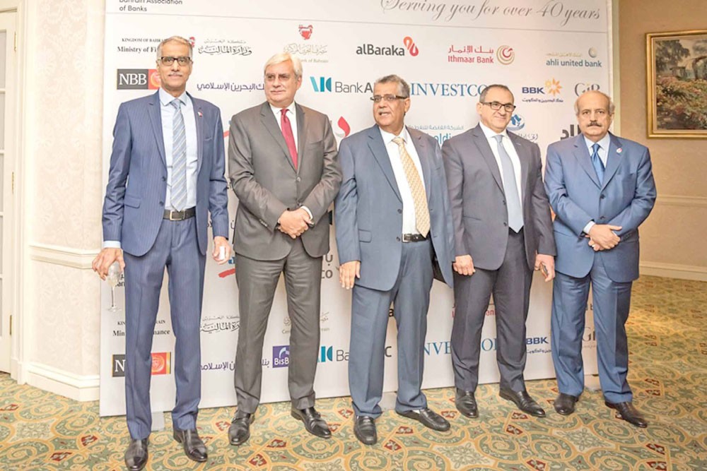 “مصارف البحرين” تدعو لتوسيع أشكال مكافحة غسل الأموال 
