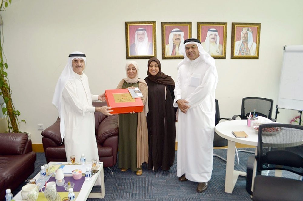 إشادة بعطاء “البحرين لرعاية الوالدين”